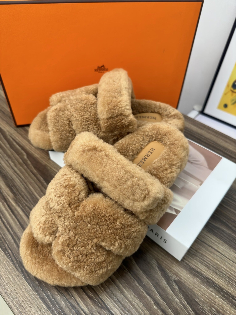 Hermes Slippers